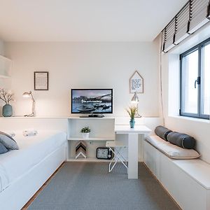 Studio met een King Size Bed